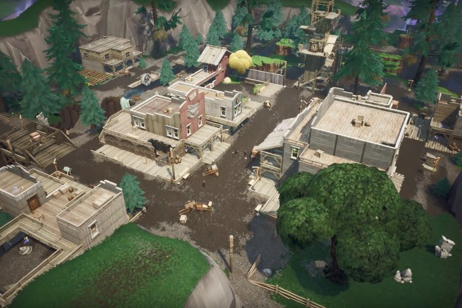 Build in Tilted Town