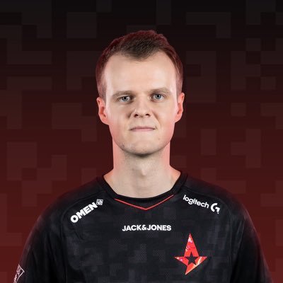 xyp9x