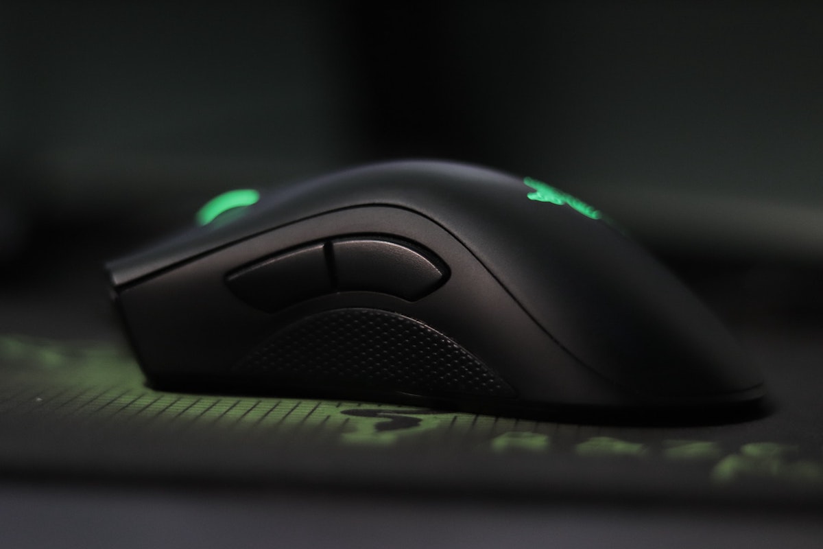 What is Mouse Smoothing? And How it Affects Aiming in Gaming