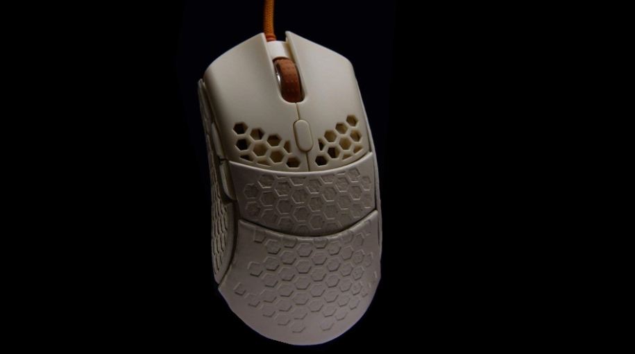 Image by FinalMouse via Amazon Best-Honeycomb-Gaming-Mouse02